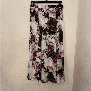 Elie Tahari White Maxi Skirt with Plum Floral Print